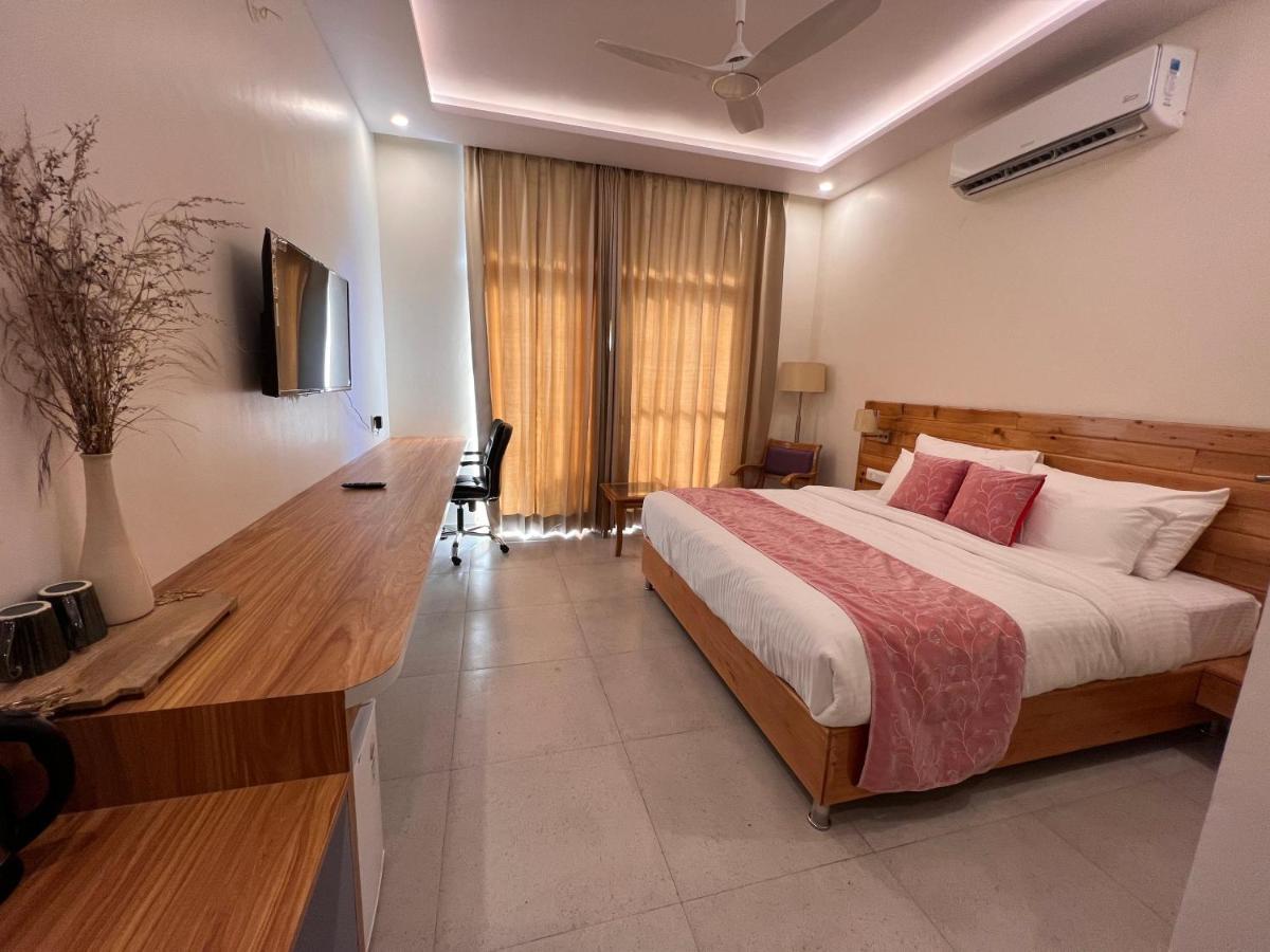 Dandelion By The Hills Hotel Lakhwar Exterior photo