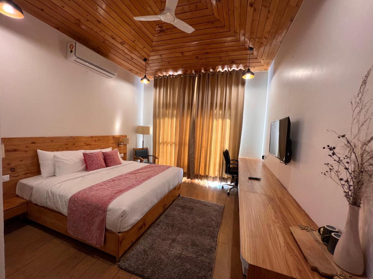 Dandelion By The Hills Hotel Lakhwar Exterior photo